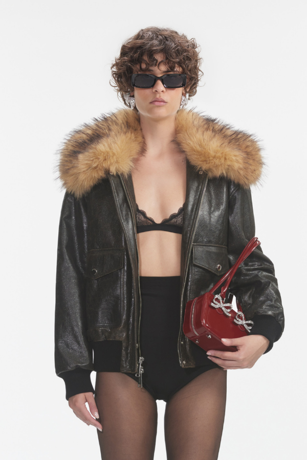 084J BLACK LEATHER SHEARLING COLLAR JACKET